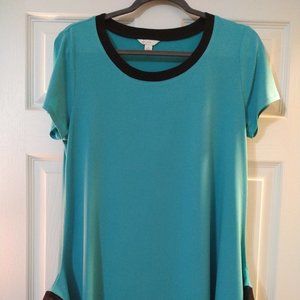 C est. 1946 Brand (Cato?)  Tunic Top - New w/o tags - size med